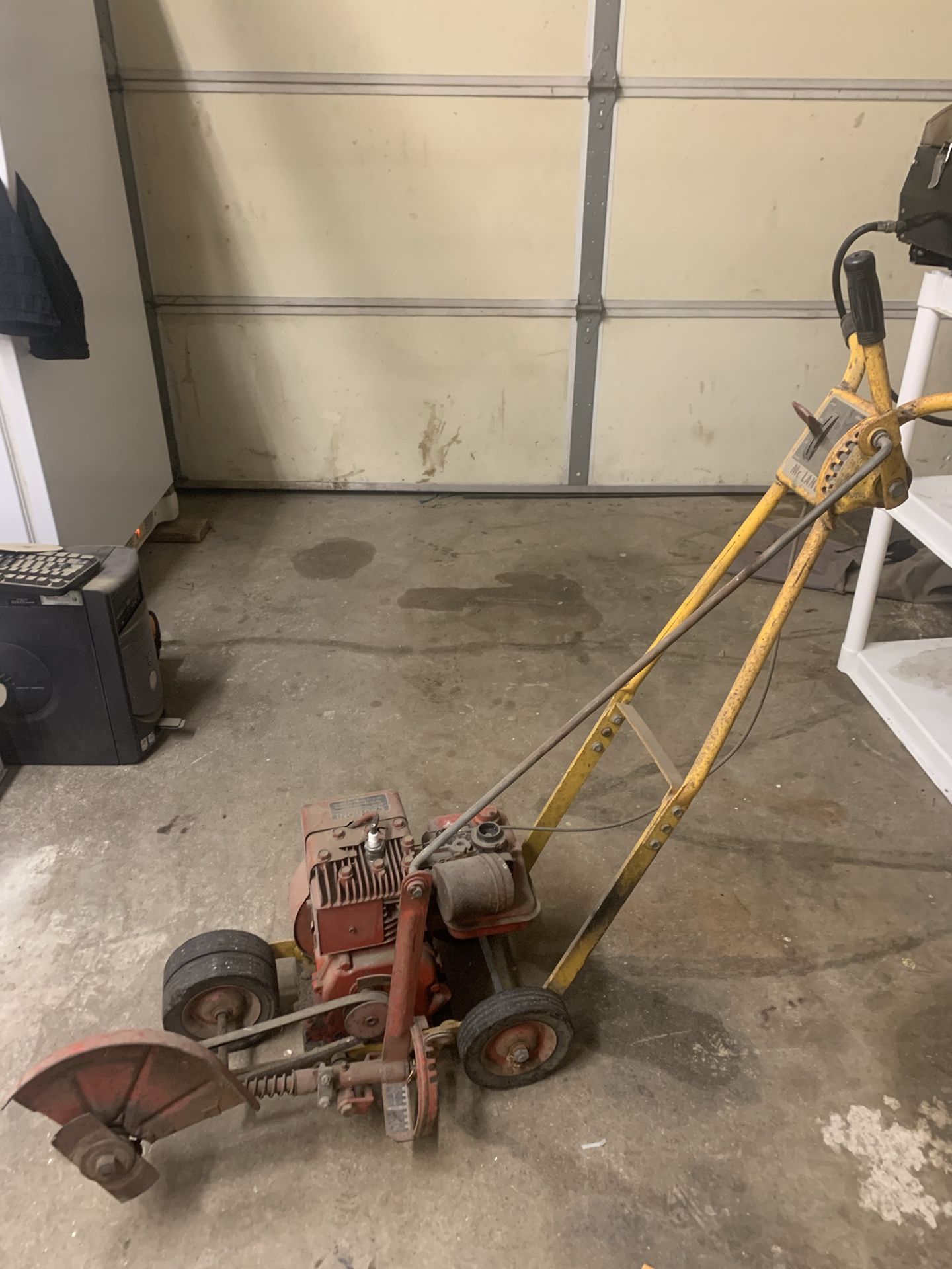 McLane Edger for Sale in Riverside, CA OfferUp
