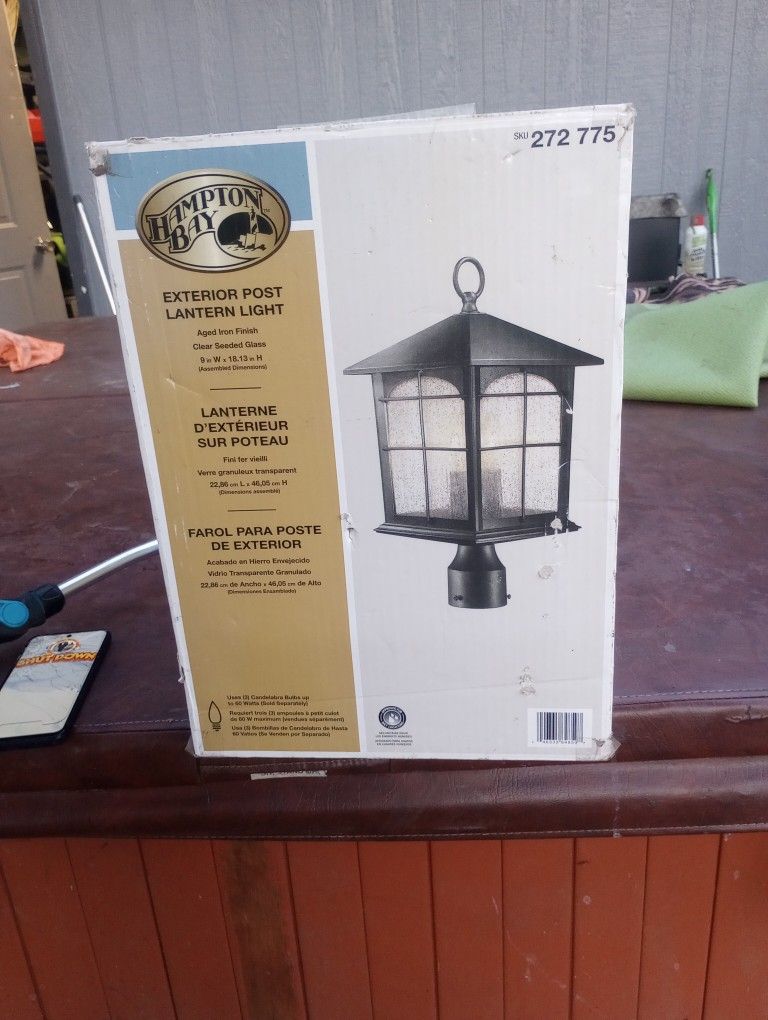 Outdoor Post Lantern Light