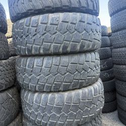 Vendo 315/75/R16 Instacion Y Balance Las 4 Llantas Por $220