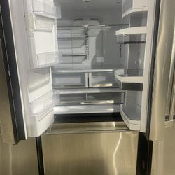 Sale! Refrigerator Cafe Series French doors 36” inches wide counter depth/ nevera heladera frio 