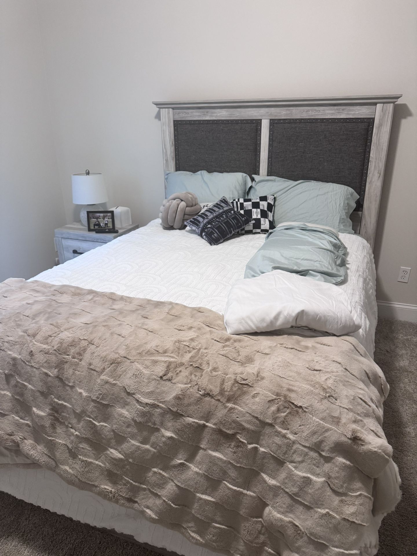 Queen Size Bed frame And Mattress