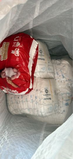 Newborn diapers