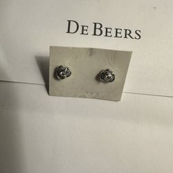 DeBeers Butterfly Earrings 18k Gold