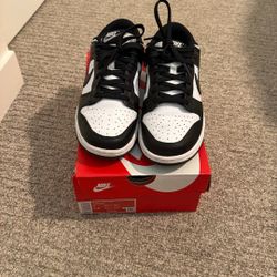 Nike Dunks 