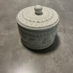 Elephant Jewelry Jar (UTC Area)