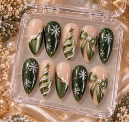 Luxury Christmas Press On Nails – Green Gold 3D Holiday Nails