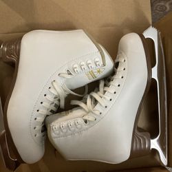 Figure Skates