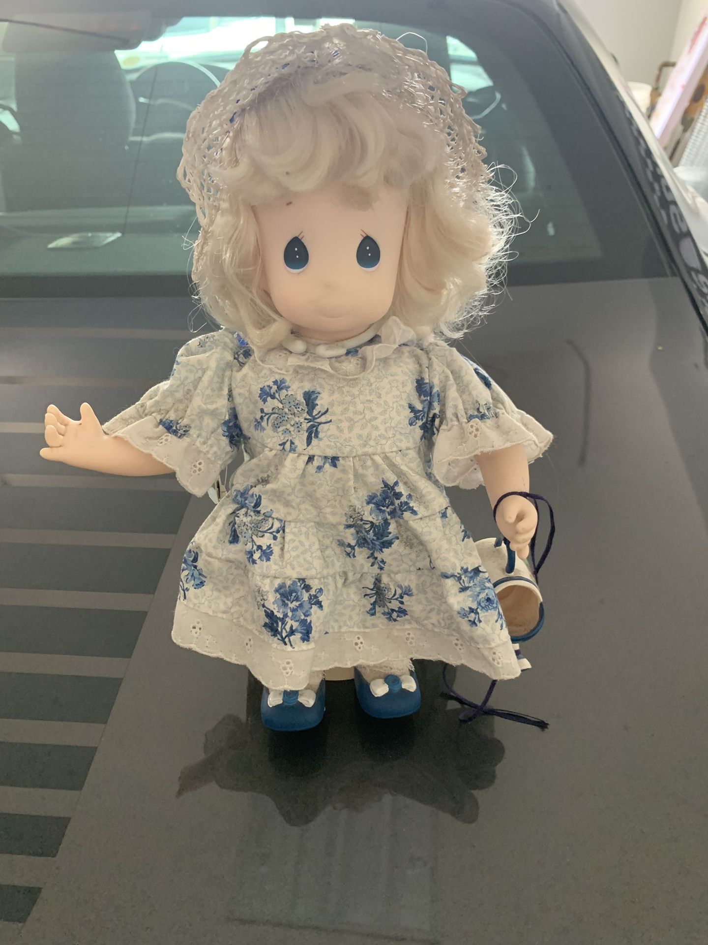 Precious Moments Garden Of Friends Doll