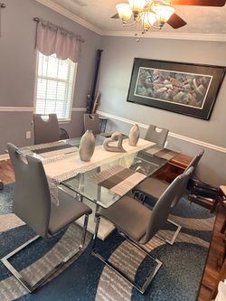 6-chair dining room glass table