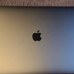 Macbook Pro. 15 inch. 