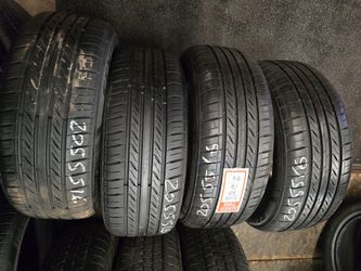 4 Tires 205.55.16 Sentury 99 % TREAD DOT 1825