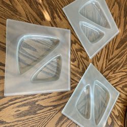 3- Piece Appetizer Plates Set