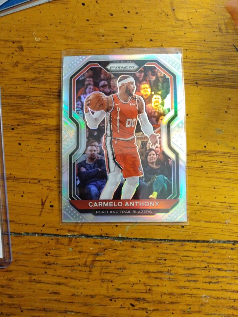 Carmelo Anthony Silver Panini PRIZM refractor