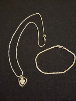 925 Sterling Silver Necklace & Bracelet Set W/ Diamond Heart Pendant