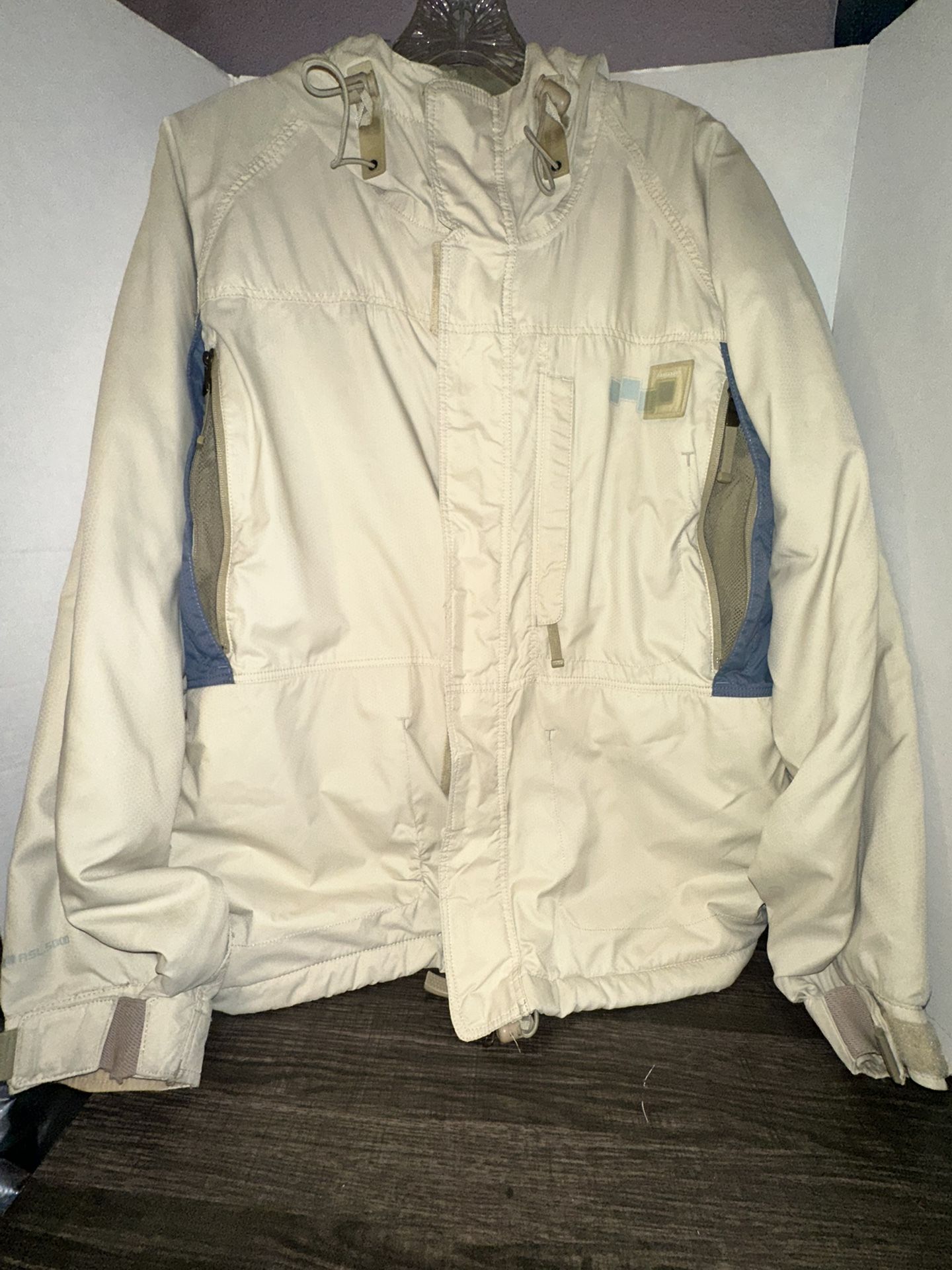 Used Good Four Square Snowboard Snow Jacket Coat Beige Women’s Medium