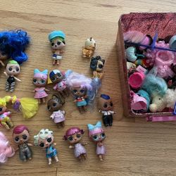 LOL Surprise Dolls Collection in Case