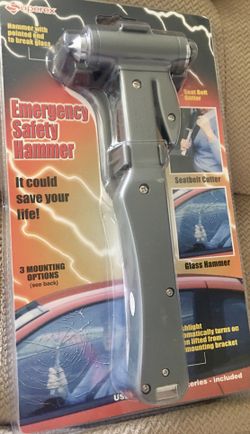 Safety Hammer  Instantly Shatter Glass, W/ Mount, Seatbelt Cutter, Flashlight 