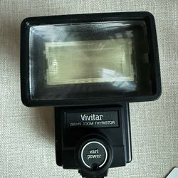 Vivitar 285HV Zoom Thyristor Camera Flash – Vintage Classic