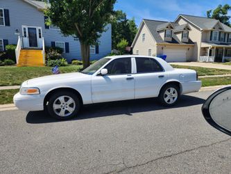 2011 crown vic