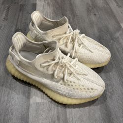 Yeezy 350 Bone V2