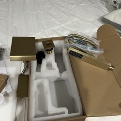 faucet for Jacuzzi or bathtub brushed gold