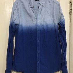 Aeropostale Men’s Dip dye shirt Medium