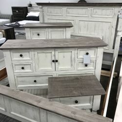 New 6 Piece King Bedroom - SOLID WOOD