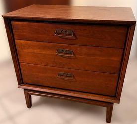 Vintage-Style Mid-Century Modern 3-Drawer Wood Dresser / Bachelor's Chest