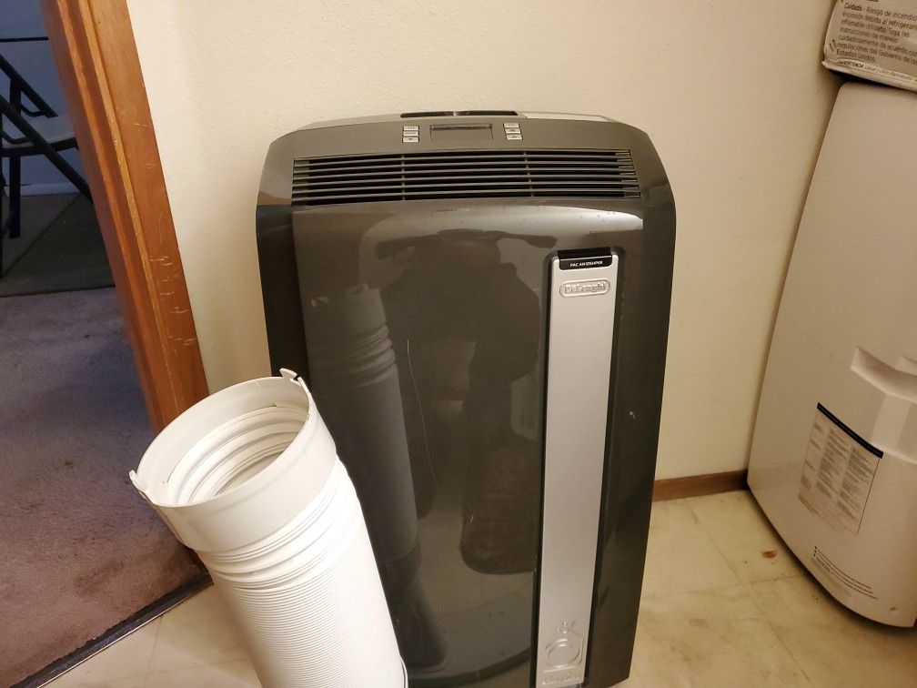 Delonghi Portable AC 12,500 BTU in Good Condition