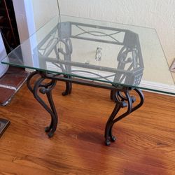 Glass Table With Metal Stand