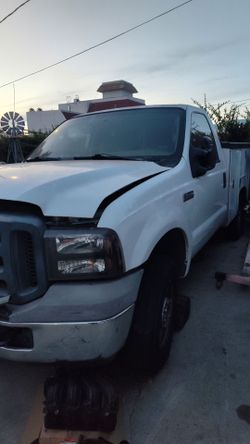 2006 ford 250 5'4  parts