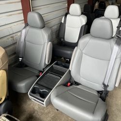 BRAND NEW GRAY LEATHER BUCKET SEATS WITH SEATBELTS AND CONSOLE 