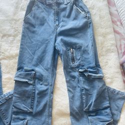 Cargo Jeans