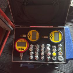 Digital Hydraulic Pressure Test Gauges Set 