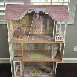 Doll House