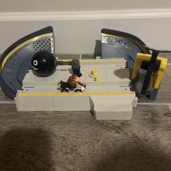 Kids Donkey Kong Car Race Track Toy