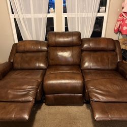 Electric Reclining Couch