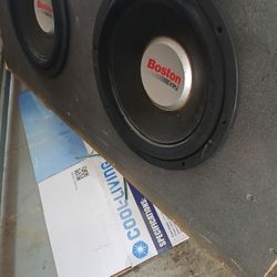 Equipo de Sonido para Auto Completo - Subw