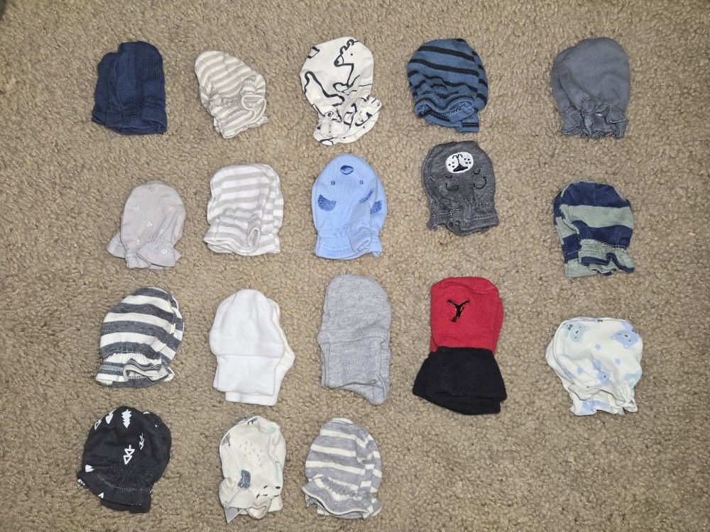 Baby Mittens Unisex Size 0-6 Months Bundle
