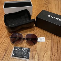 NIB CHANEL Sunglasses 4195Q CH4195Q CC Gold Aviator Tortoise Leather Metal