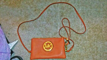 Michael kors purse