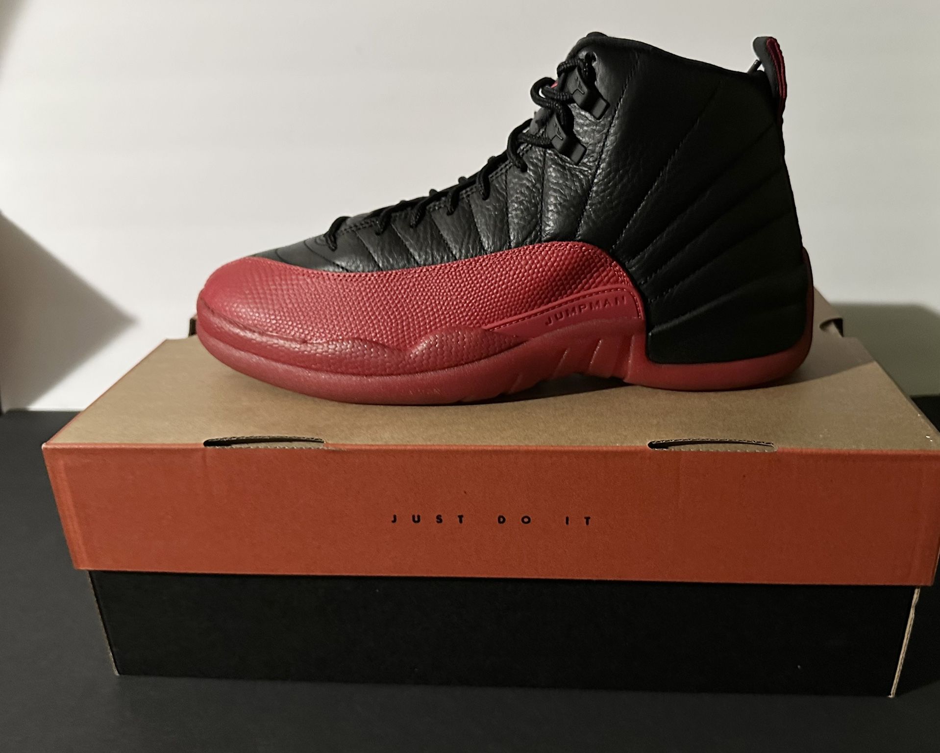 Jordan 12 Retro