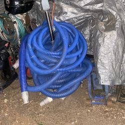 Carpet Cleaner And Floor Water From Stably Steamer