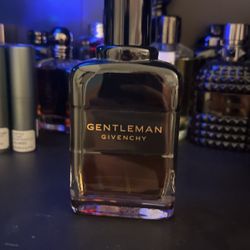 Gentlemen Givenchy