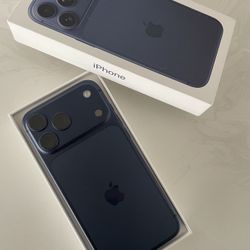 iPhone 17 Pro Max Factory Unlocked 