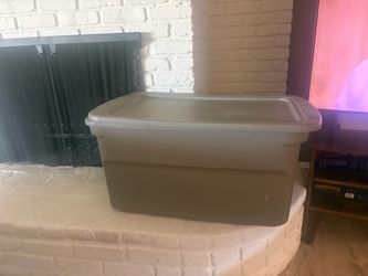 Storage box