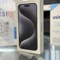 iPhone 15 Pro Max (Factory Unlocked) 