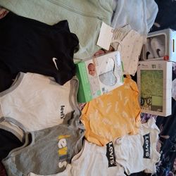 Baby Bundle For $85 Everything Is In Great Condition 