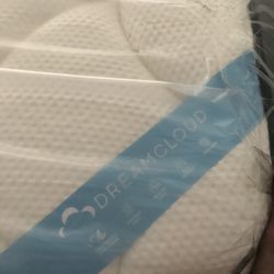 California King Size Dreamcloud Premier Memory Foam Cooling Hybrid Mattress Bed Serta Sealy Nectar Purple Premier Tempurpedic Beautyrest Black Kluft E