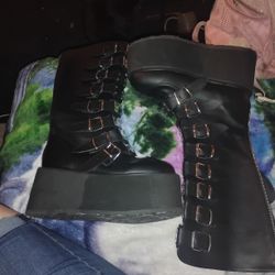 Demonia Damned-318 Goth Knee High Boots